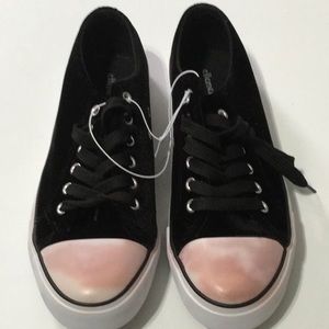 Ellmenno shoes/sneakers